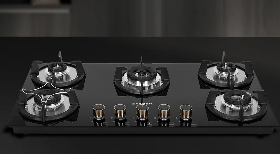 4 Burner Vs 5 Burner Gas Stove - Which Is Better And Why?